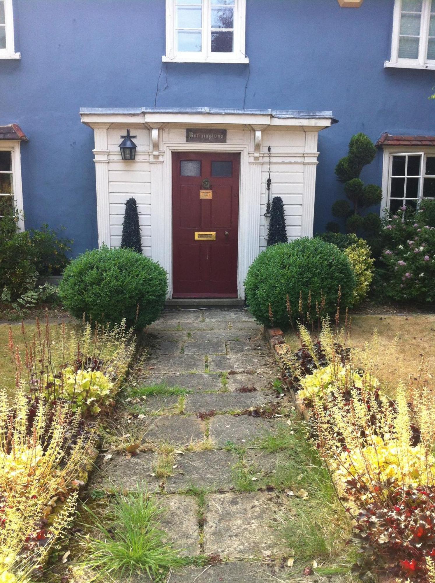 Bonningtons Stansted Self Catering Hotel Stansted Mountfitchet Exterior photo